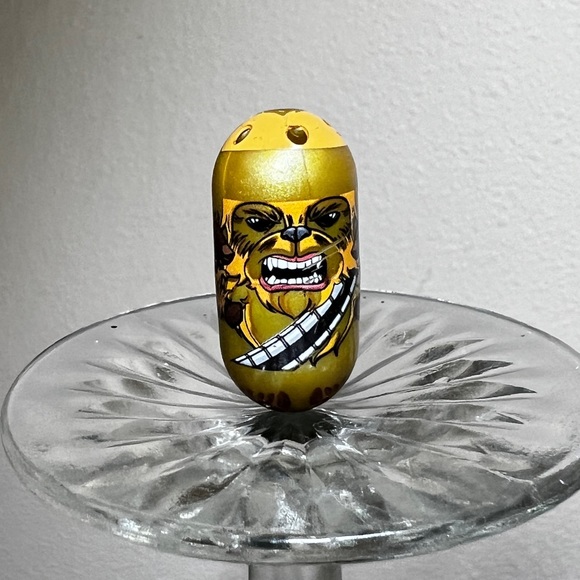 4/$10! Mighty Beanz Chewbacca #8 Star Wars Collection 2010 Moose Battle Toys - Picture 1 of 9